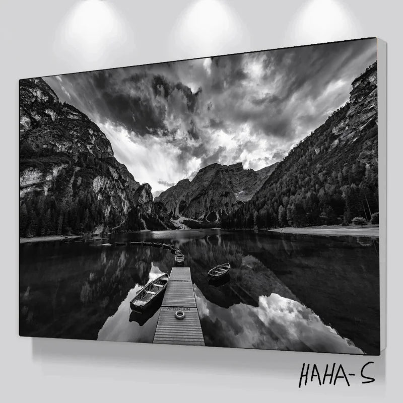 Nordic Lake – ruhige Landschaft in Naturtönen