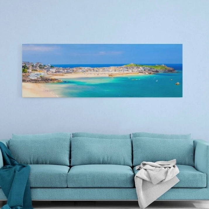 Küstenruhe – Wandbild in Sand- & Blautönen