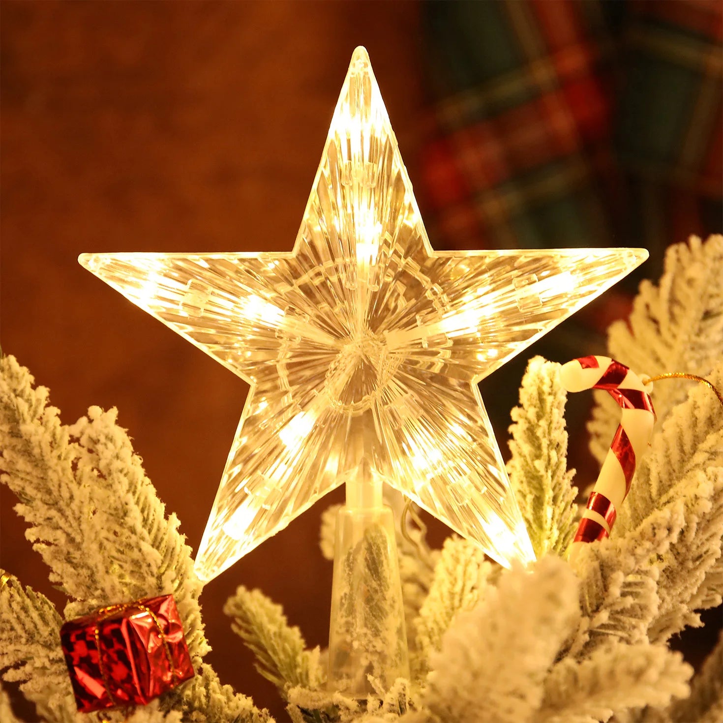 Leuchtstern in Warmweiß – dezente Weihnachtsbaumspitze